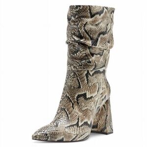 Vince Camuto Ambie Bootie